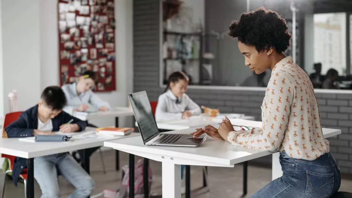 How to Simplify Attendance Tracking with K-12 School Management Software