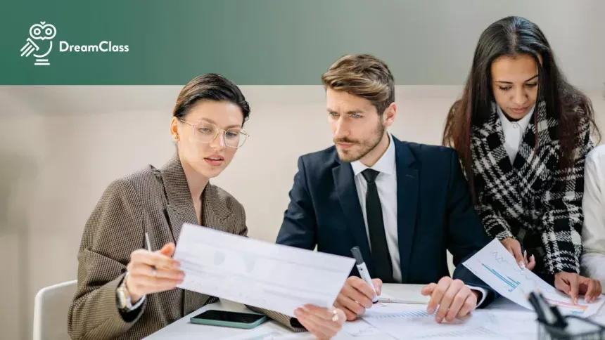 Which software offers customizable report generation for school administrators?