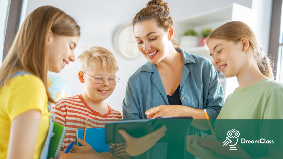 What Is a Hybrid Homeschool Program? How Do You Run One Well?